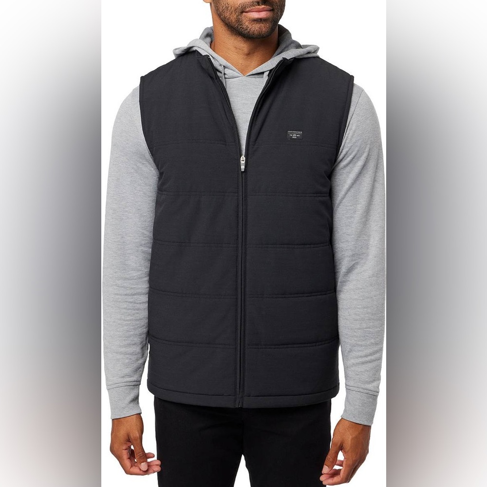 NWT Travis Matthew Vest Black Golf Lightweight Jacket Performance Cold Heart